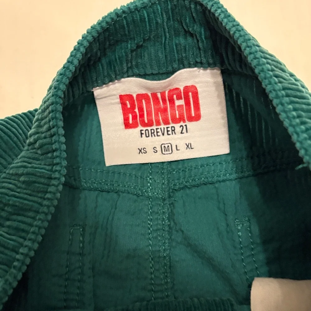 BONGO Hunter Green Corduroy Mini Skirt Women’s Size Medium